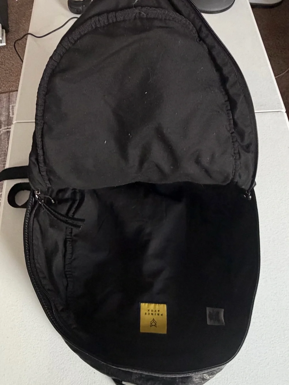 Prince & Fox Black Quilted Men's Backpack
